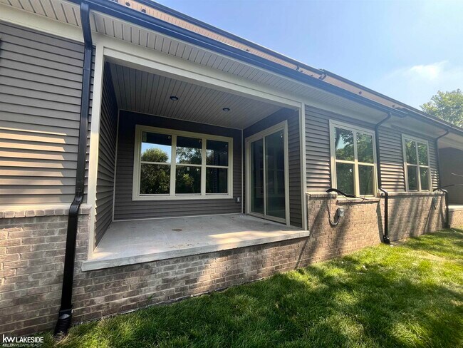 Building Photo - 11386 LANGFELD Spur