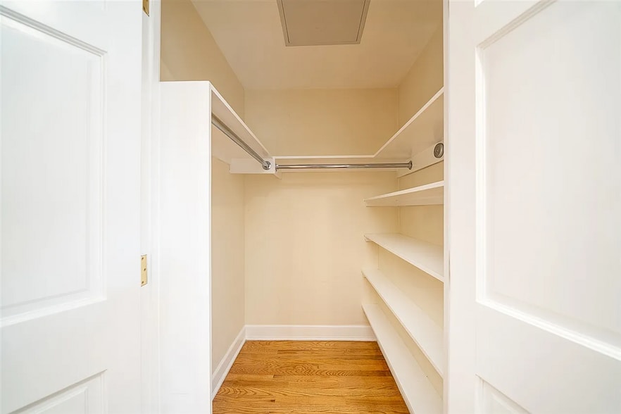 Building Photo - 116 Garden St