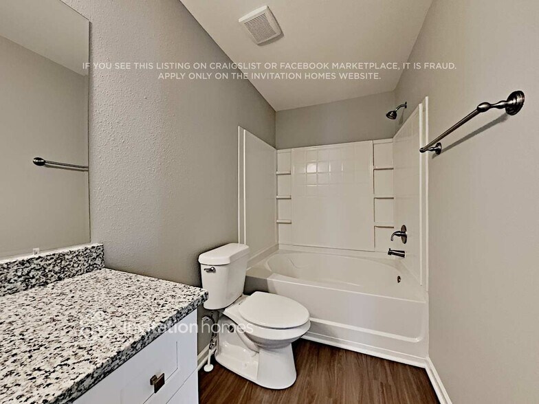 Building Photo - 350 Morning Dew Dr