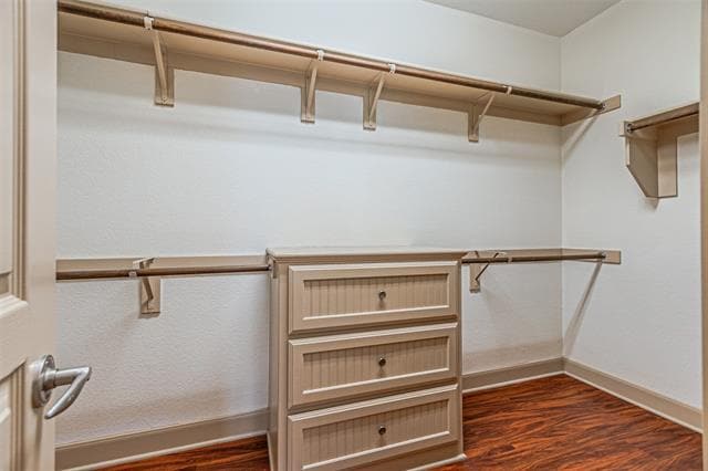 Building Photo - 15097 Blakehill Dr