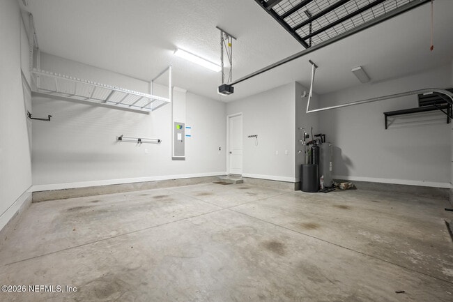 Building Photo - 7400 Beach Walk Pl