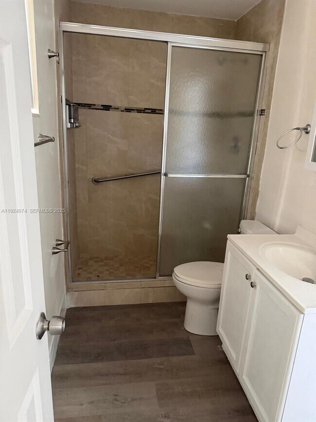 Building Photo - 19810 Holiday Rd