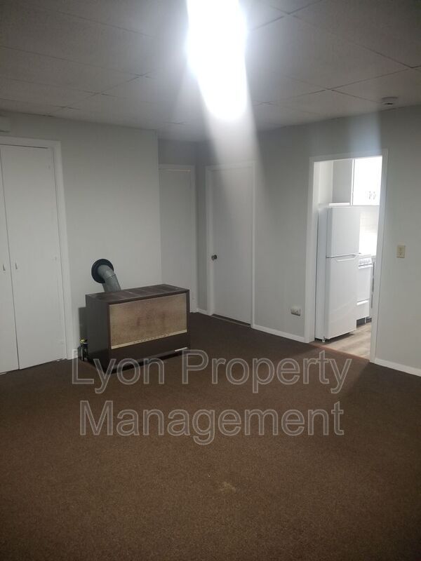 Building Photo - 234 Covel St