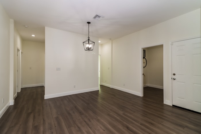 Building Photo - 2001 E Wood St