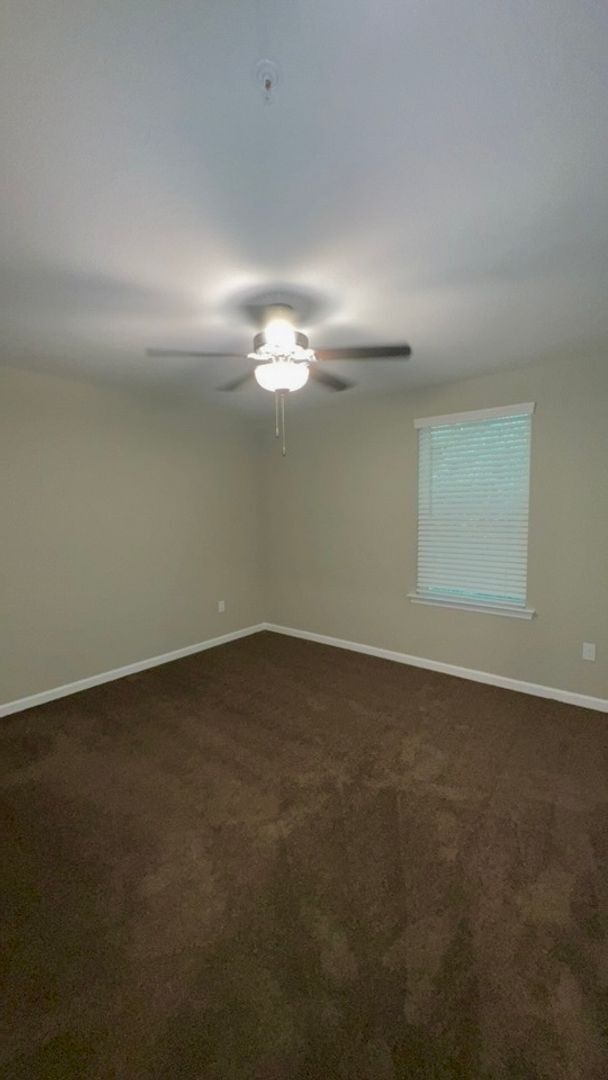 Building Photo - 3/3 condo convenient to FSU, FAMU, TSC, re...