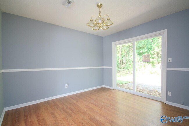 Building Photo - 2901 Cochise Cir NW