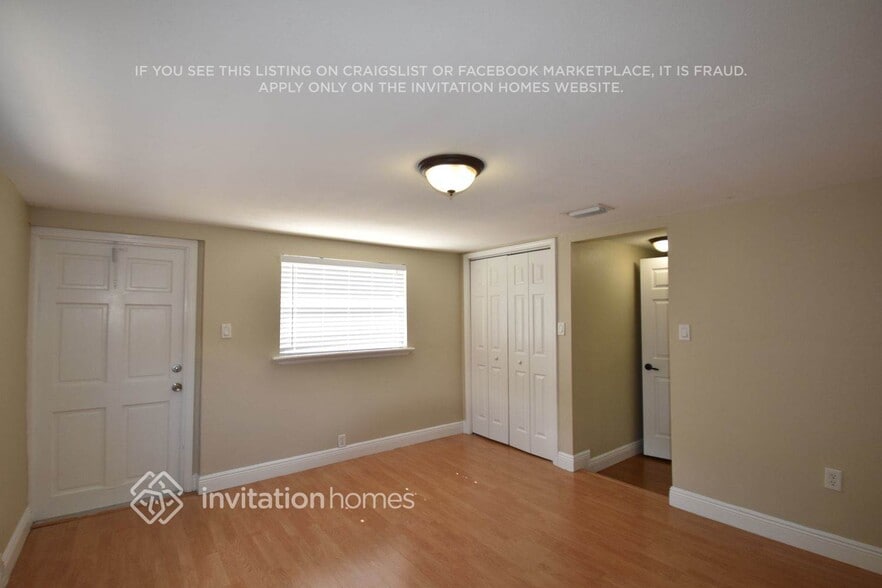 Building Photo - 2751 N 66th Ave