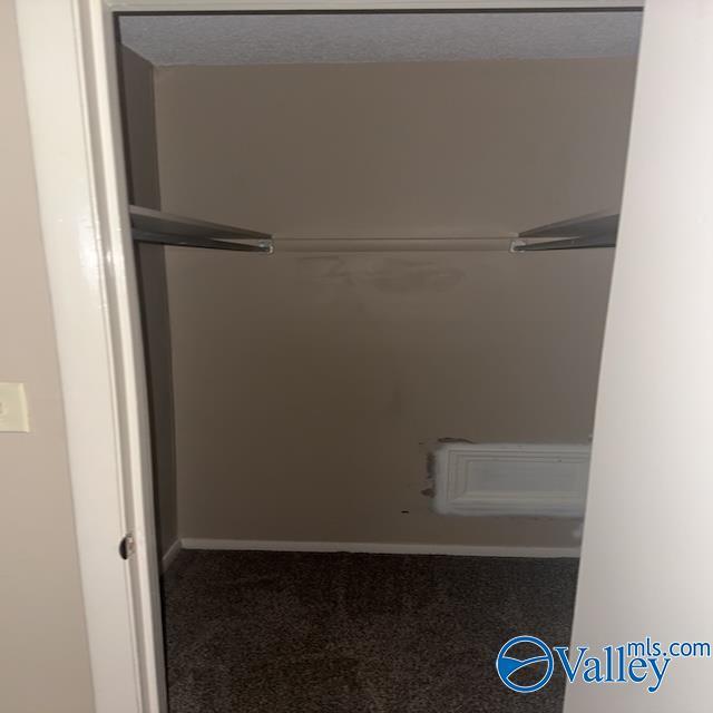 Building Photo - 2706 Lantern Walk SE