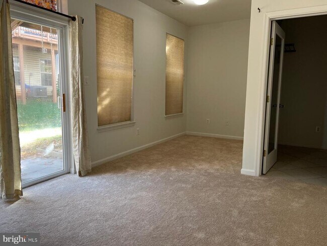 Building Photo - 2627 Tarleton Corner Dr