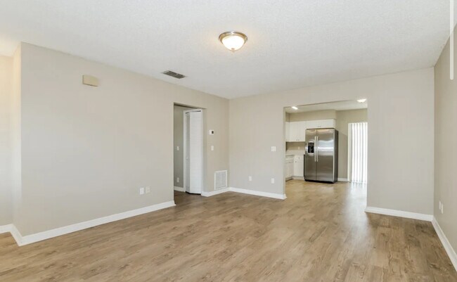 Building Photo - 5742 Spice St