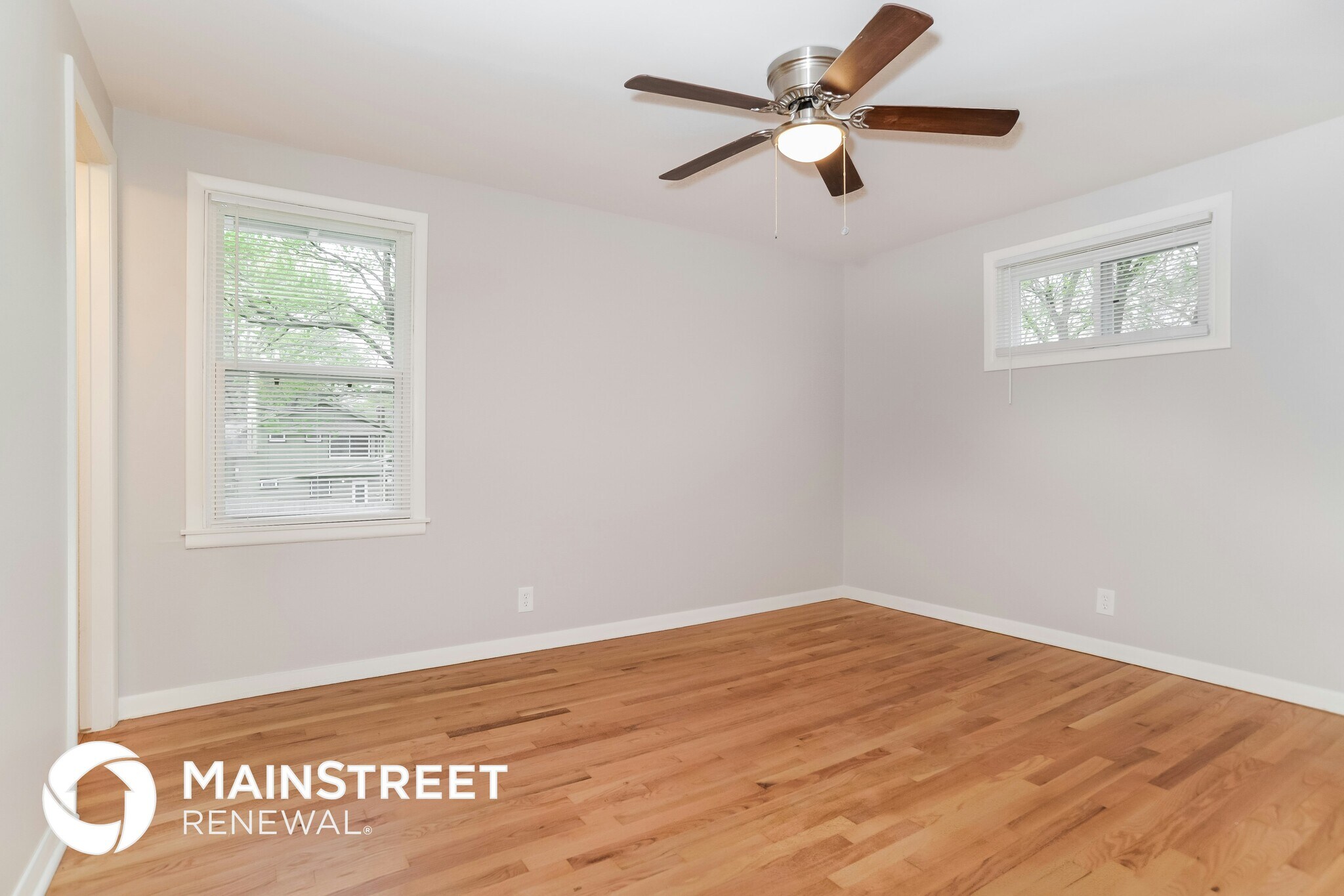 Building Photo - 8809 W 71st St
