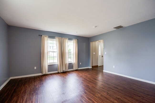 Building Photo - 4024 Quail Bush Dr