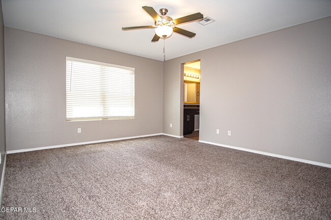 Building Photo - 14913 Tierra Isaiah Ave