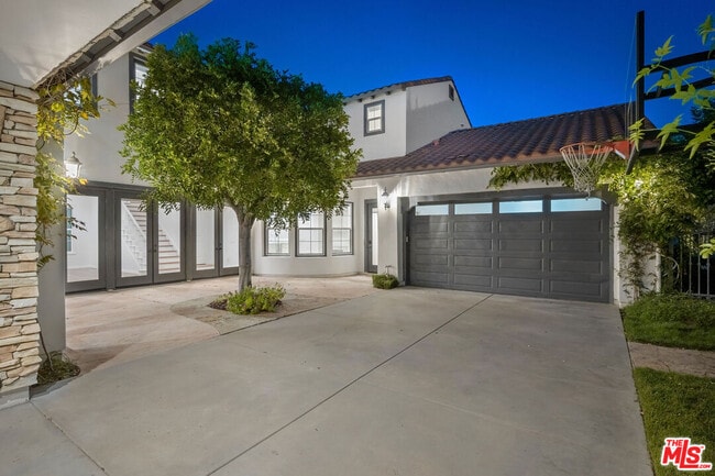 Building Photo - 4110 Prado De Los Zorros