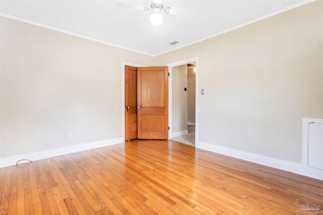 Building Photo - 1701 E Bobe St