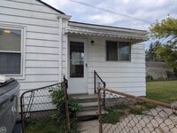 Building Photo - 23245 Ford St