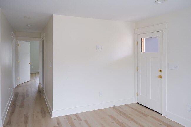 Building Photo - Custom Design Home in Greenville w/ Lawn C...