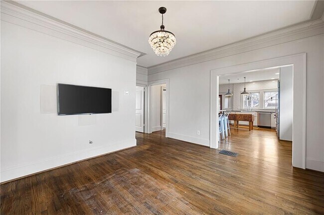 Building Photo - 193 Feld Ave