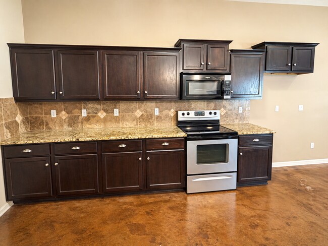 Building Photo - AVAILABLE NOW; APPLY TODAY AT OUR WEBSITE!!