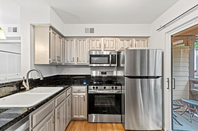 Building Photo - 5626 Preston Oaks Rd