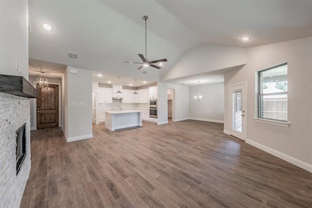 Building Photo - 241 Gardenia Dr