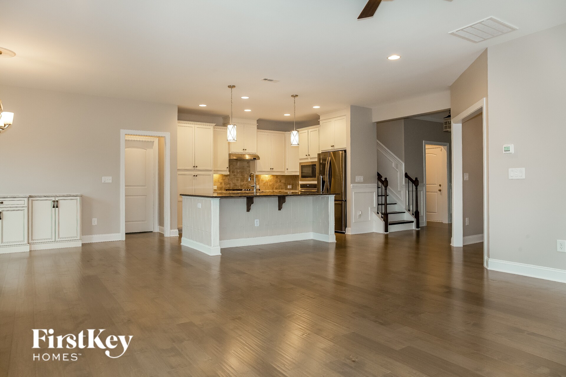 Building Photo - 740 Wood Lily Dr