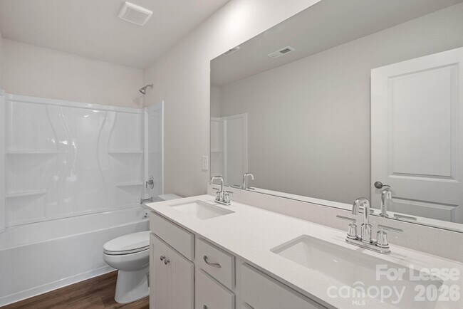 Building Photo - 1423 Caracara Ct