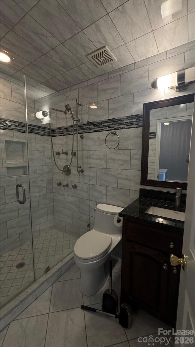 Building Photo - 11814 Chelton Ridge Ln