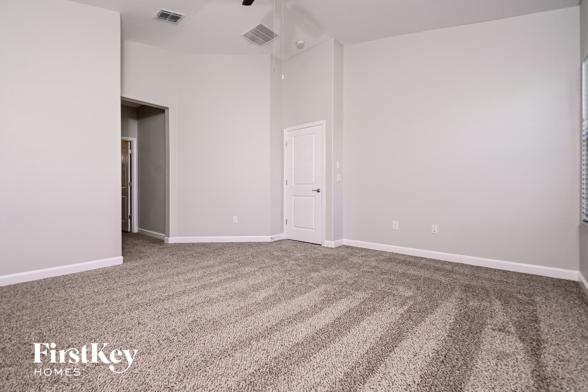 Building Photo - 12016 Cinnamon Fern Dr