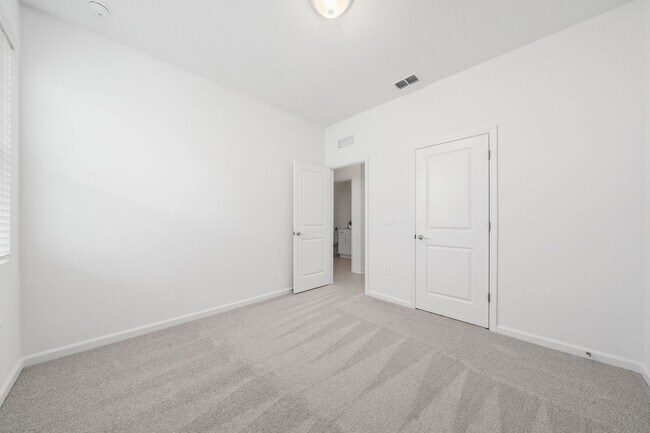 Building Photo - 3 Bedrrom 2 bathroom + Office-Brand-New Luxury Living in Rivington – DeBary, FL