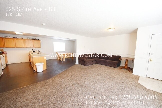 Building Photo - 625 S 4th Ave