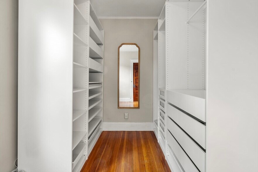 Building Photo - 67 Cleverly Ct