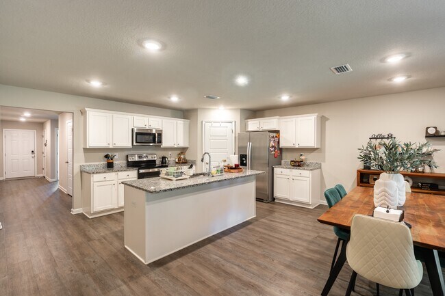 Building Photo - 2568 Arbordale Lp