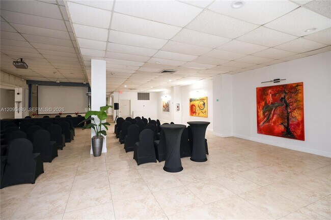 Building Photo - 7135 Collins Ave