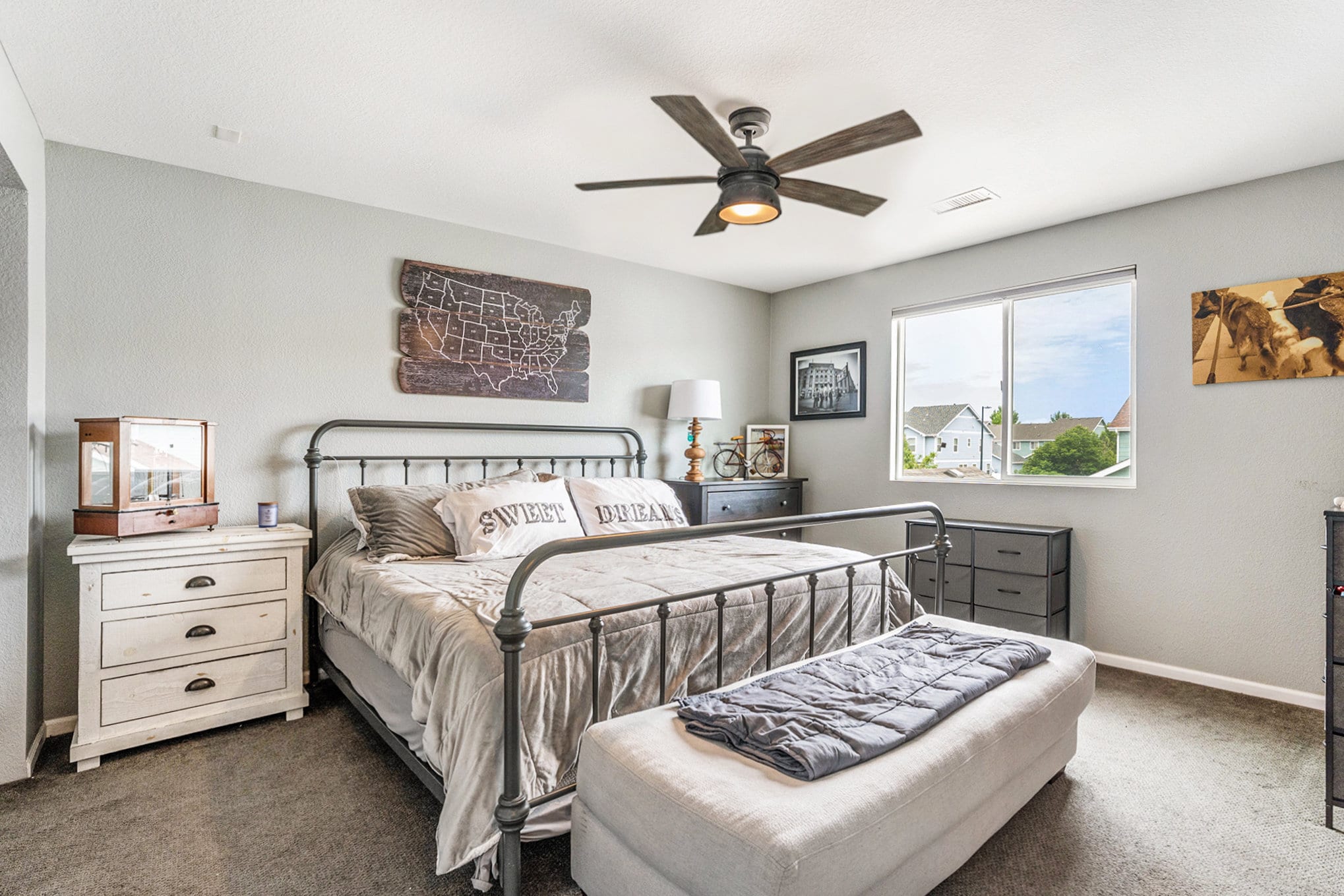 Bedroom 1 - 5796 Biscay St