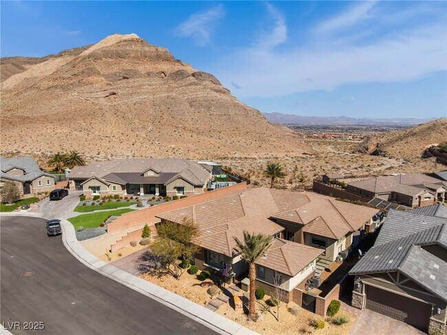 Building Photo - 3120 Greenscape Ln