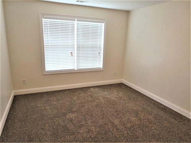 Building Photo - 5592 Lair Ln