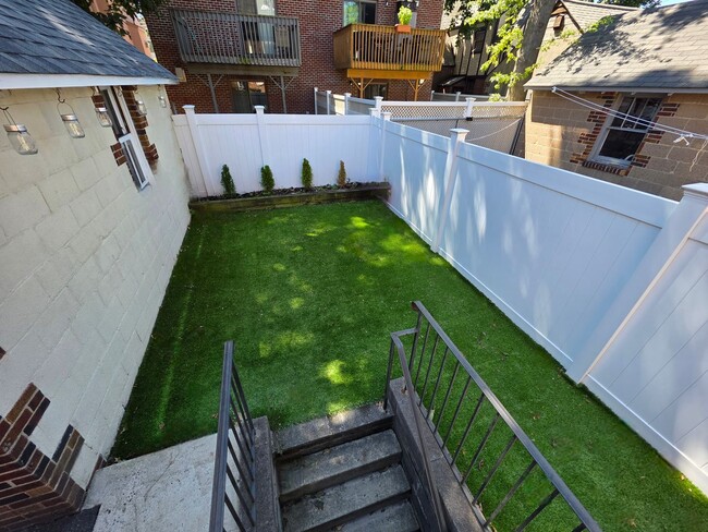 Building Photo - Charming Brick Home In Cliffside Park - No...