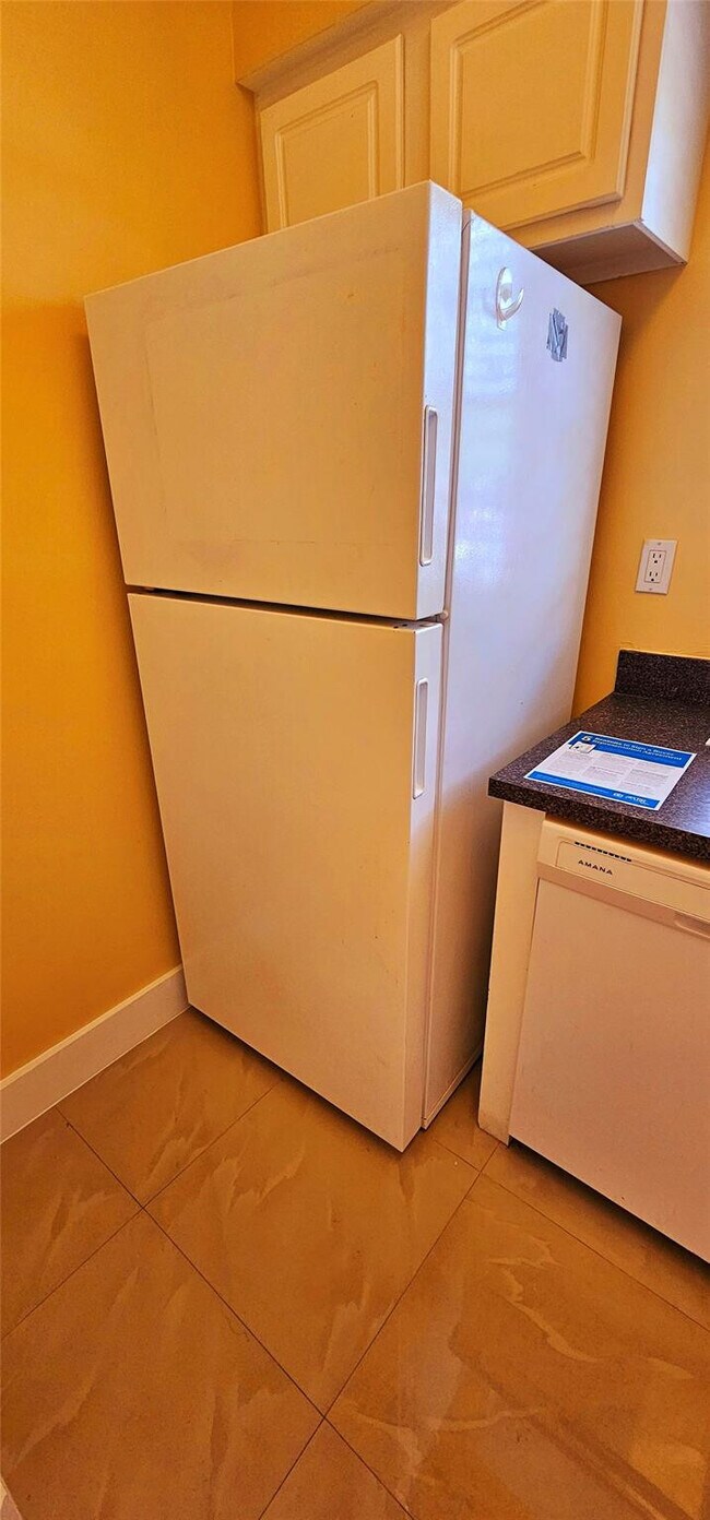 Building Photo - 1881 NW 96th Terrace