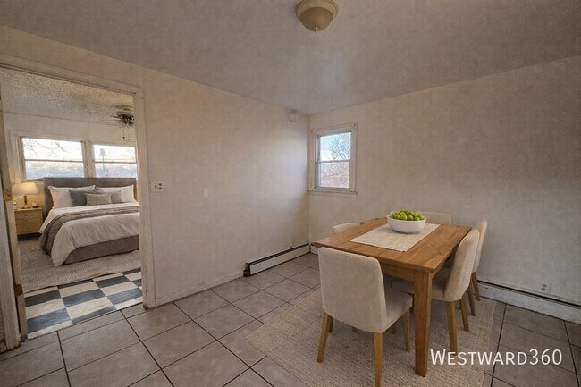 Building Photo - 1622 N 40th Ave