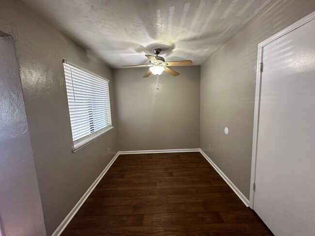 Building Photo - RUBI- 1415 WB