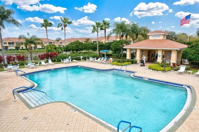 Building Photo - 3566 Parkridge Cir