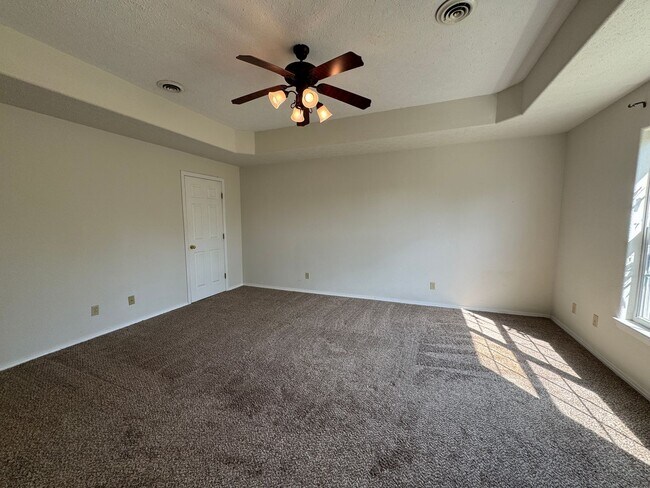 Building Photo - 318 Carmel Valley Way