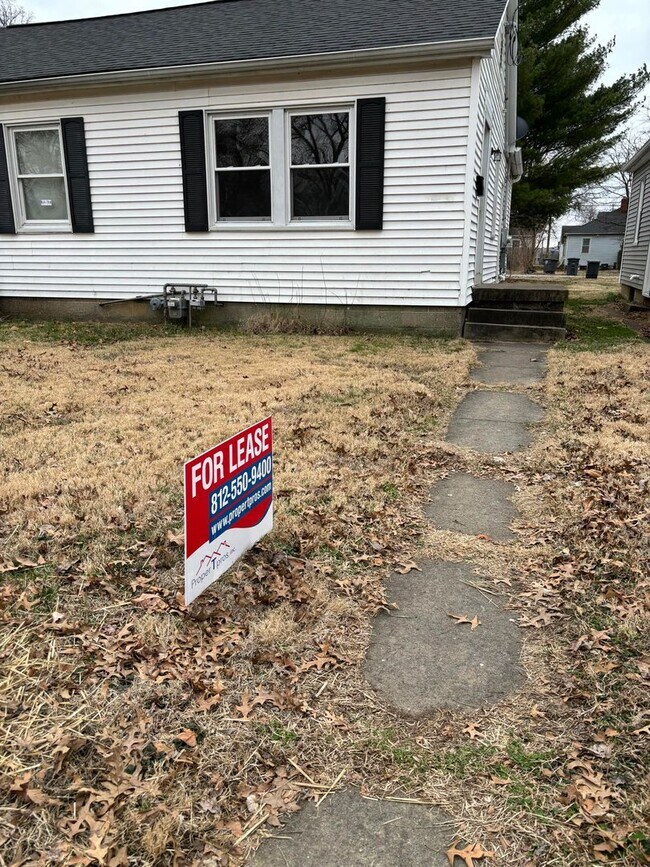 Primary Photo - 929 Stanley Ave