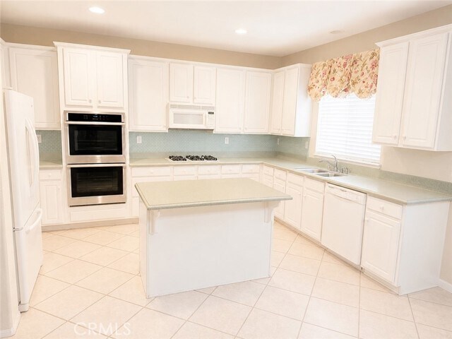Building Photo - 13104 Angeles Trail Way