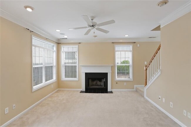 Building Photo - 2109 Berryhill Cir SE