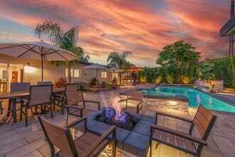 Building Photo - 1558 Wakefield Ave