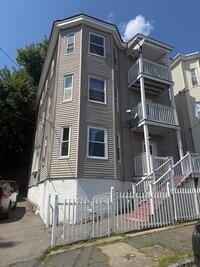 Building Photo - 43 Wilson St
