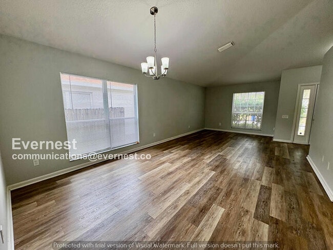 Building Photo - 10433 Hunters Haven Blvd