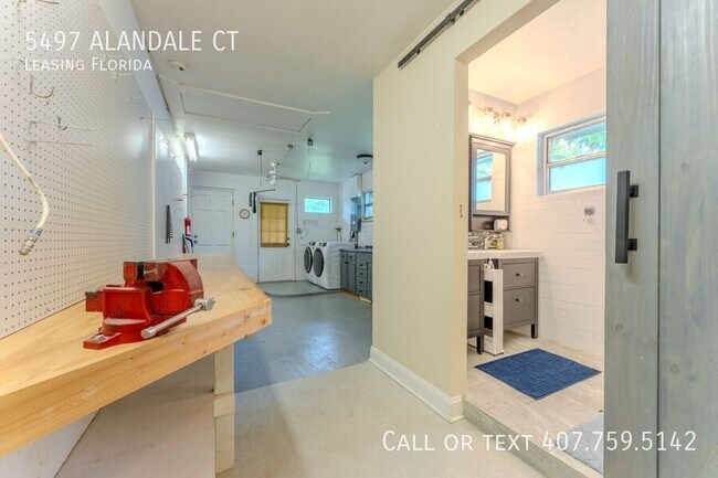 Building Photo - 5497 Alandale Ct